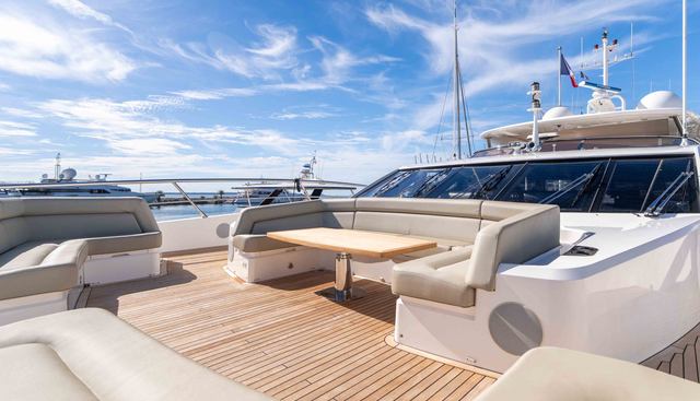 KING POWER yacht for sale 12