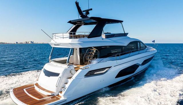 MANHATTAN 68 yacht for sale 2