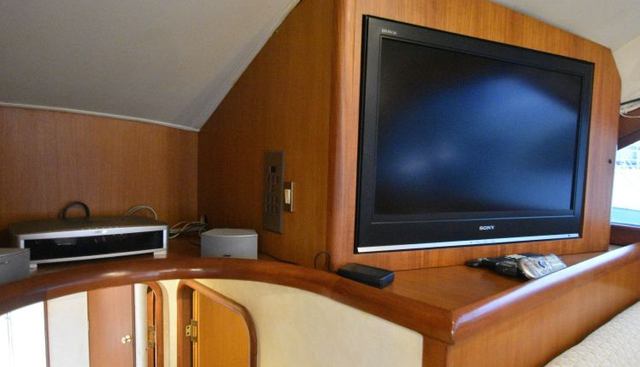 DRAM-BUOY yacht for sale 23