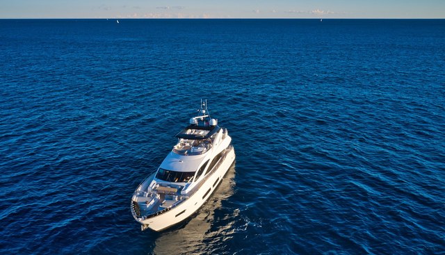 KUDOS yacht for sale 24