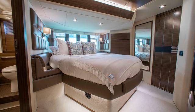 BELLA VITA yacht for sale 24