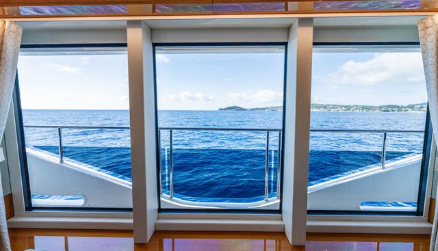 ALADDIN yacht for sale 20