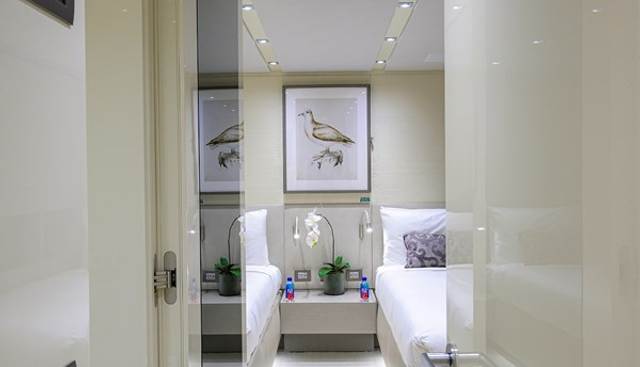 PHOENIX yacht for sale 78