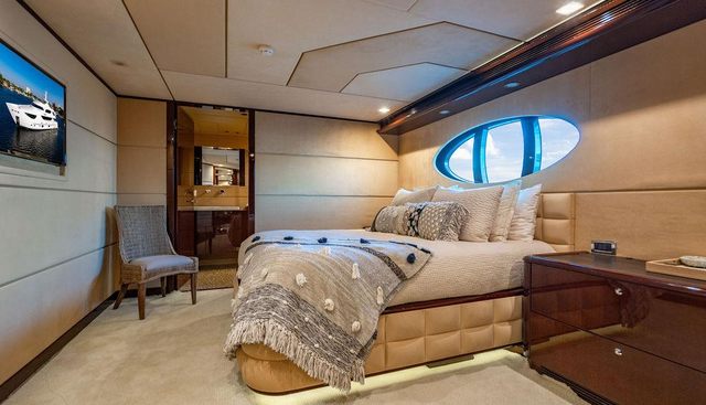 TRUE NORTH yacht for sale 52