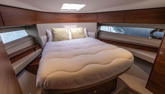 noname yacht for sale 4