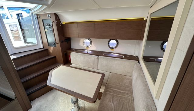 Rio yacht for sale 20