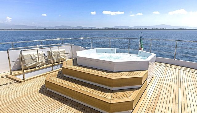 Eden I yacht for sale 20