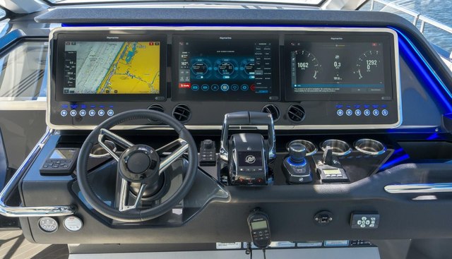 noname yacht for sale 30