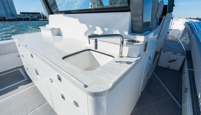 BELLA BROKA yacht for sale 25