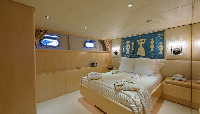 CD TWO yacht for sale 15