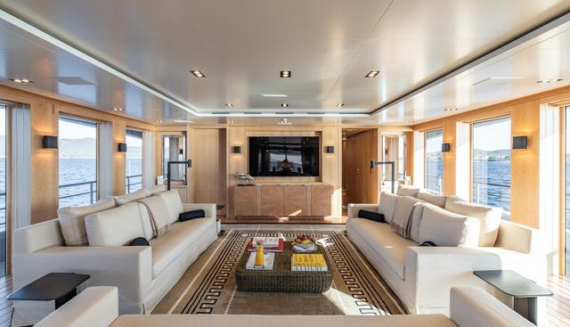 BELONGERS yacht for sale 13