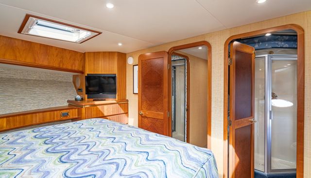 MAHANA yacht for sale 24