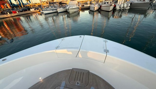 BG42 yacht for sale 17