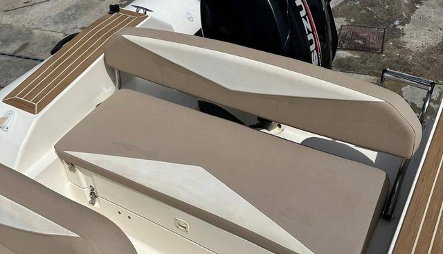 noname yacht for sale 14