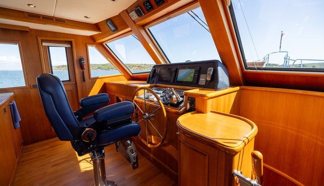 noname yacht for sale 55