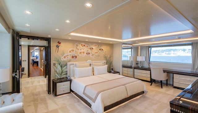 ALULIM yacht for sale 15