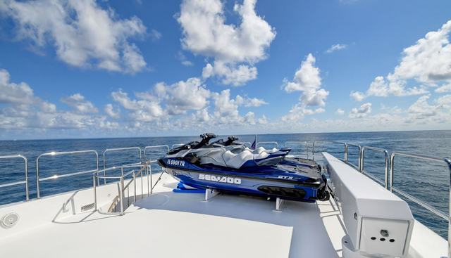 DANIELLE yacht for sale 52