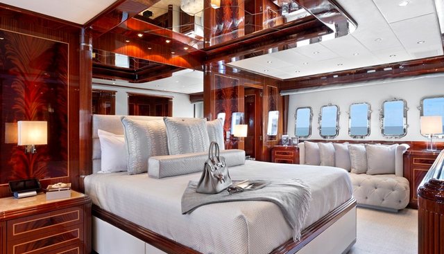 Incognito yacht for sale 8