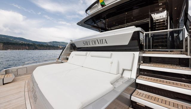STILE DI VITA yacht for sale 52