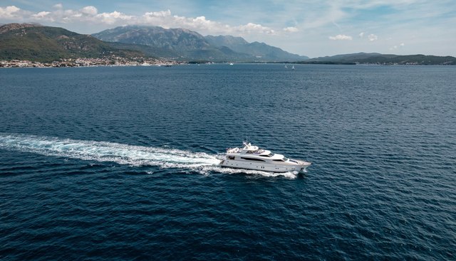 ANNABEL II yacht for sale 38