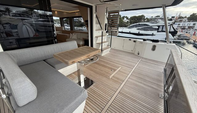 noname yacht for sale 4
