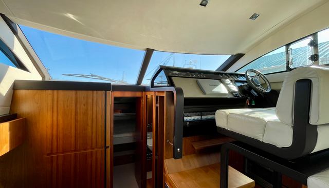 noname yacht for sale 27