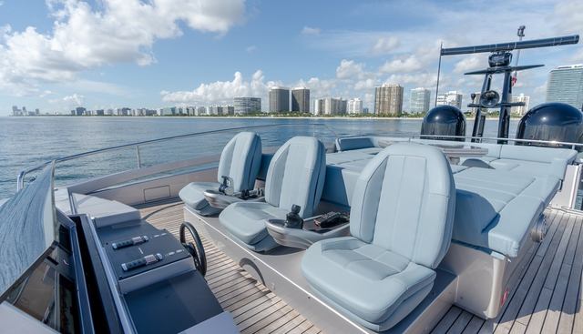 VINTAGE yacht for sale 5