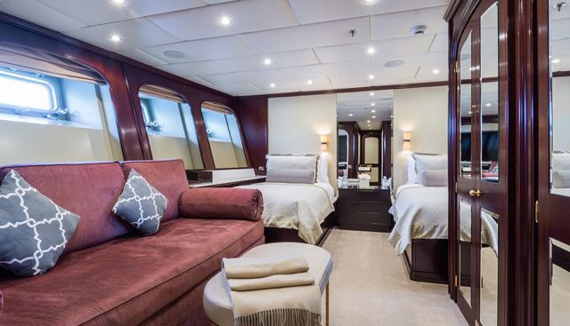 THE WELLESLEY yacht for sale 59