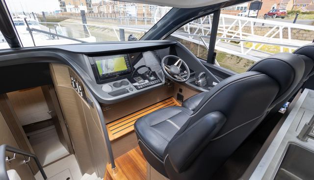 noname yacht for sale 37