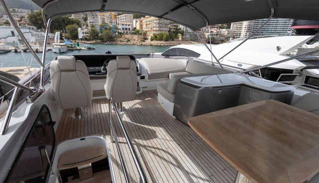 Lady A of Lymington yacht for sale 37