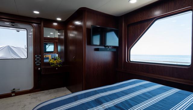 BEYOND CAPRICORN yacht for sale 19