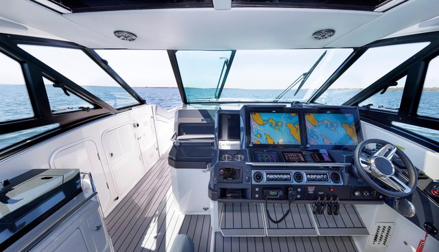 Cosmetic Sturgeon yacht for sale 27