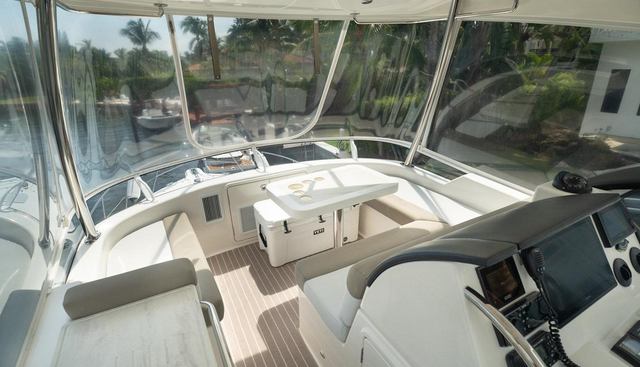 NO. 7 yacht for sale 9