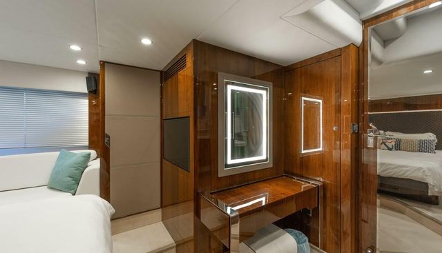 FOREVER RECESS yacht for sale 35