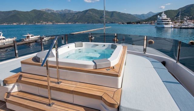 ALBUS yacht for sale 3
