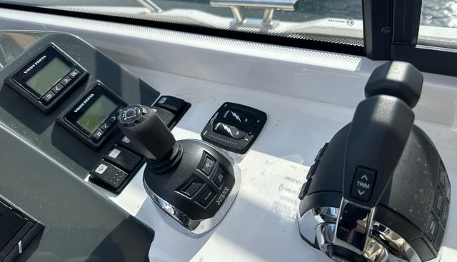 Knot Guilty yacht for sale 43