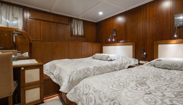 Donna Del Mare yacht for sale 43