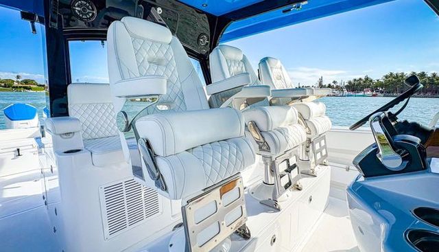 DEALER DEMO yacht for sale 22