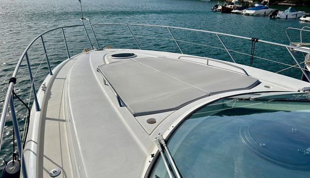 4 REASONS yacht for sale 17