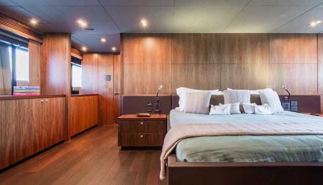 DESEO yacht for sale 14