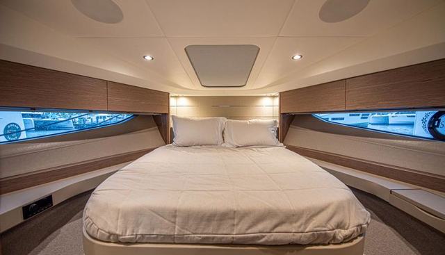 GRAYSKY V yacht for sale 43