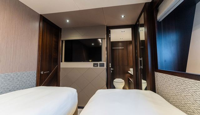 5322488 yacht for sale 50