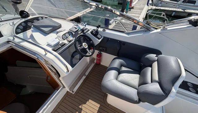 Impulse yacht for sale 7