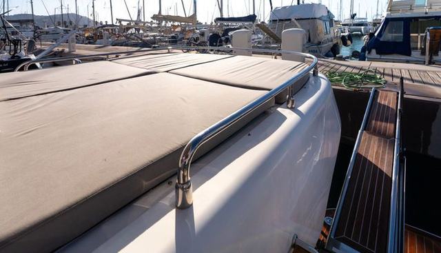 013 yacht for sale 22