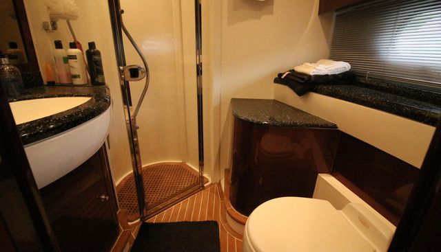 Cavallino yacht for sale 32