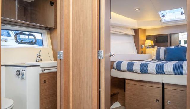 Bee's Knees yacht for sale 37