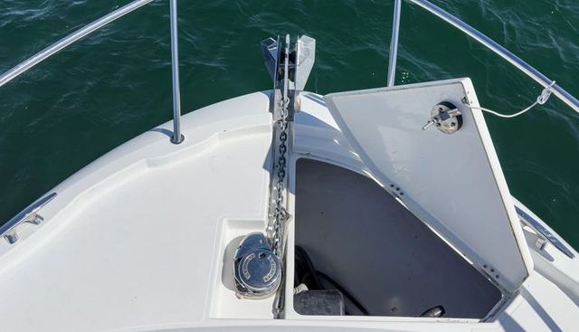 Chasing Daylight yacht for sale 23