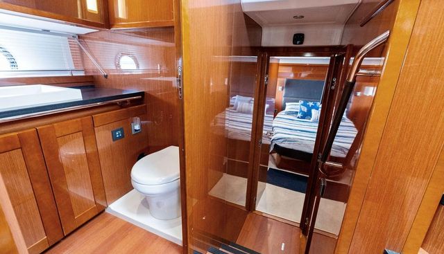 DREAMSCAPE yacht for sale 42