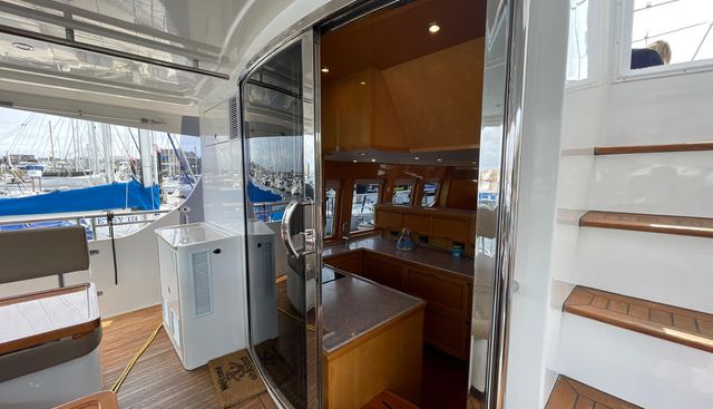 noname yacht for sale 33