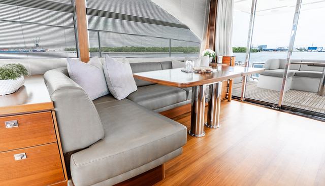MAMU yacht for sale 33